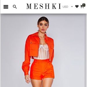 MESHKI Orange Shorts XL